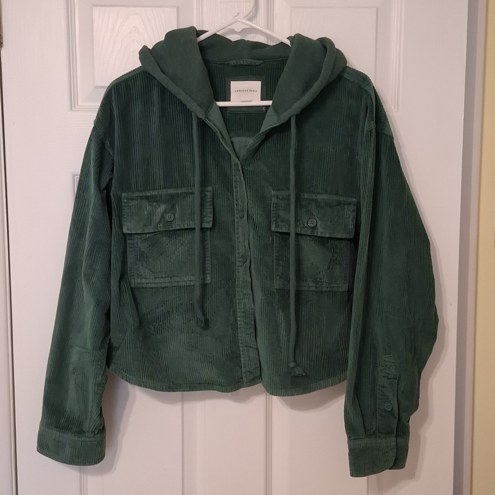 American Eagle sz L, forest green, corduroy, button down hoodie.